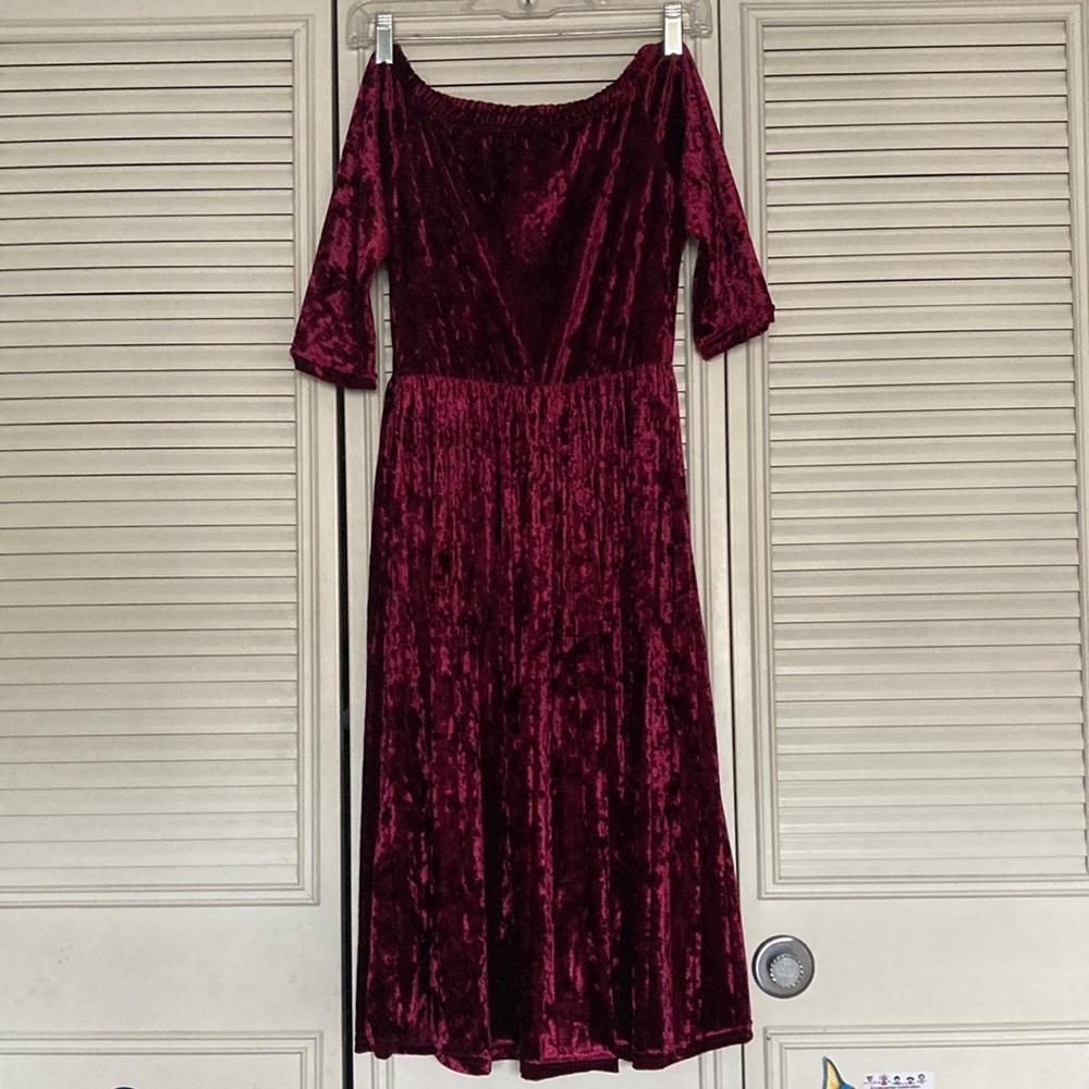 Burgundy Velvet Dress - Girl - Small
